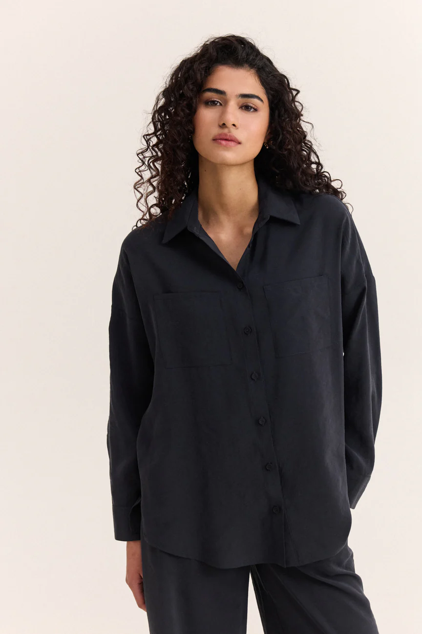 261083_POUKAMISO_BLE_2_1366x