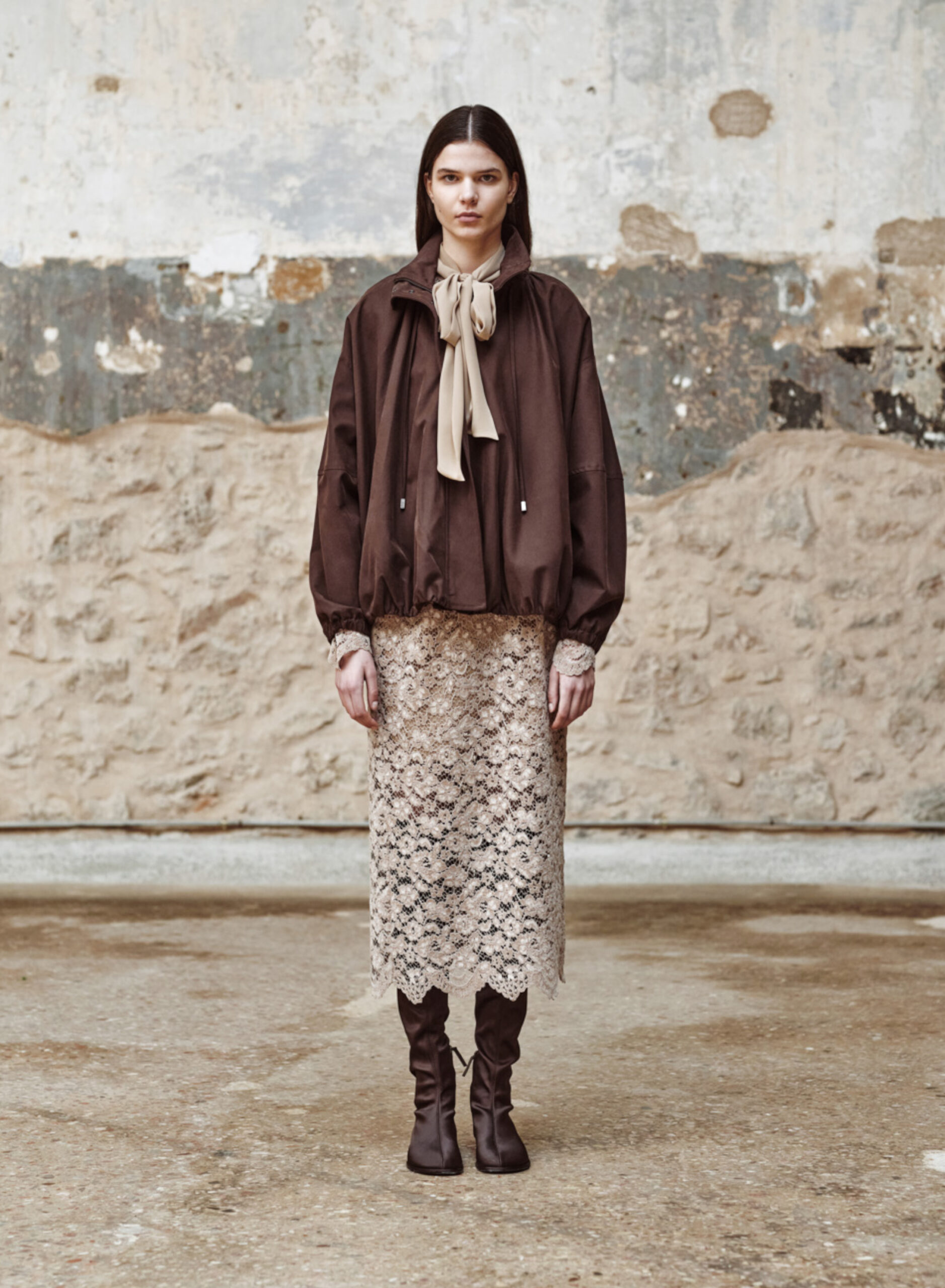 0261.008g-brown-1