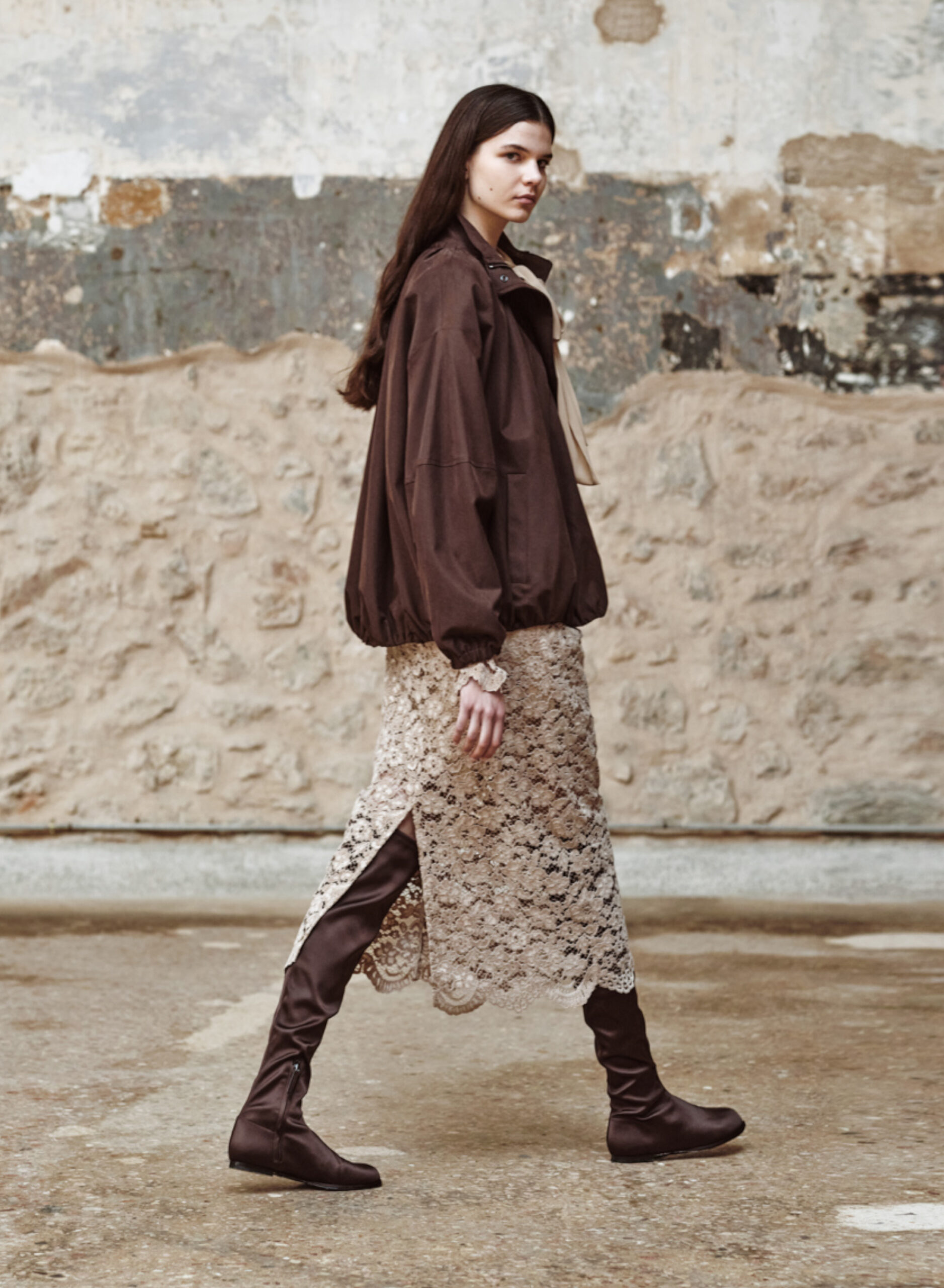 0261.008g-brown-2