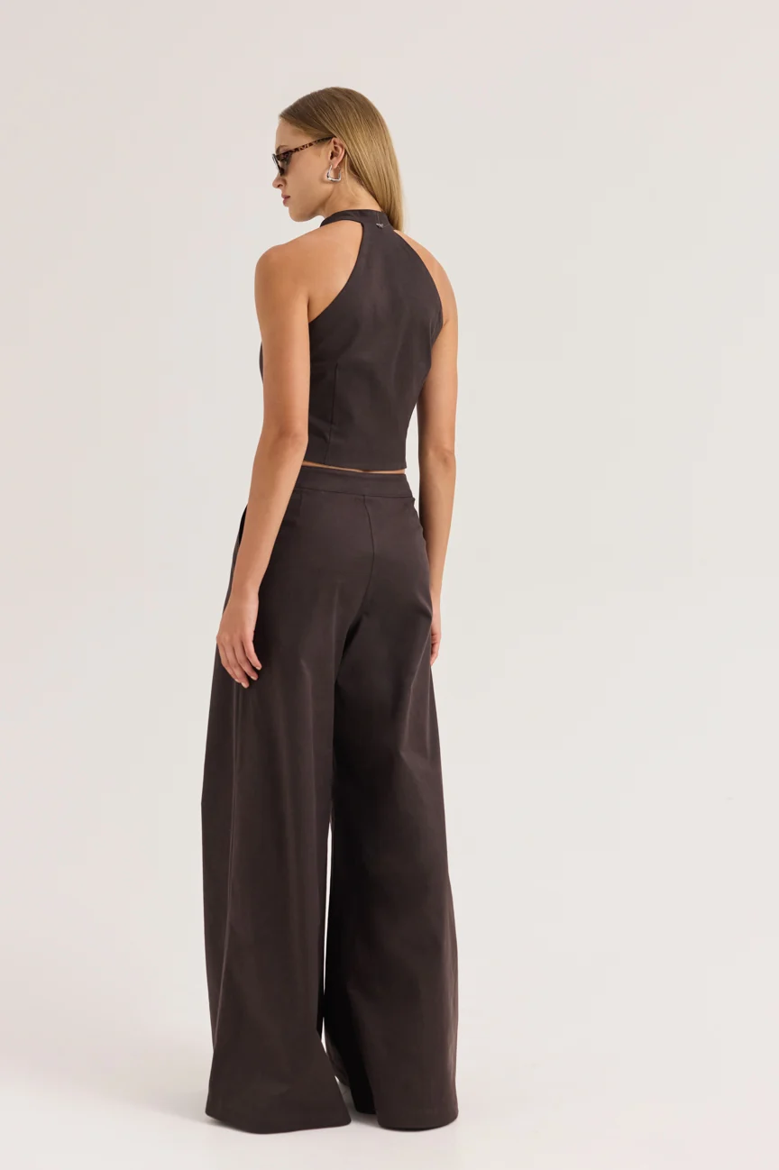 enzzo228264_1366x